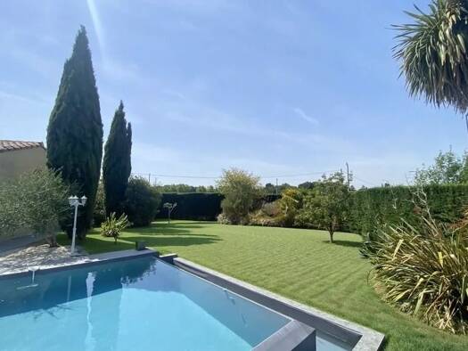 Maison de plain-pied à vendre 391 400 € 5 pièces 3 chambres 110 m² 978 m² de terrain Saint-Sauveur 31790