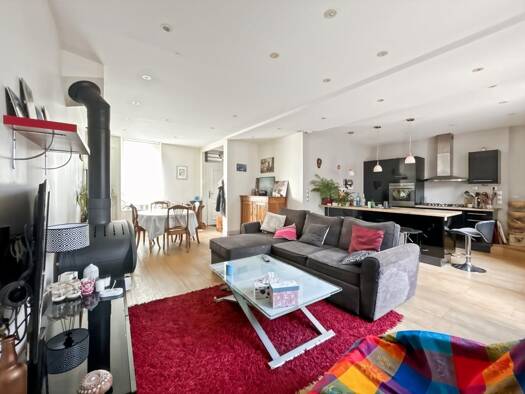 Maison à vendre 318 000 € 4 pièces 3 chambres 101,9 m² 363 m² de terrain Argonne-Champ Chardon-Fontaine-Nécotin Orléans 45000