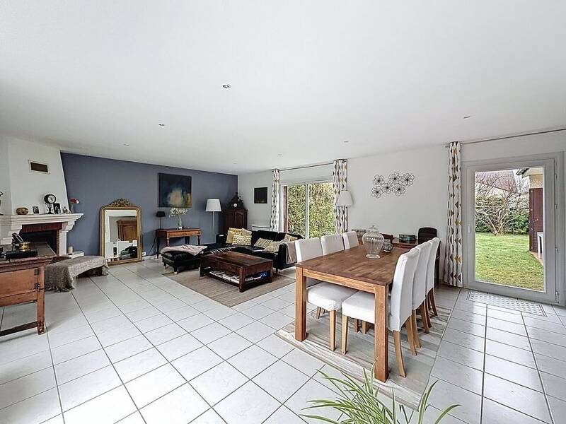 Maison à vendre, 125m², VOISINS LE BRETONNEUX