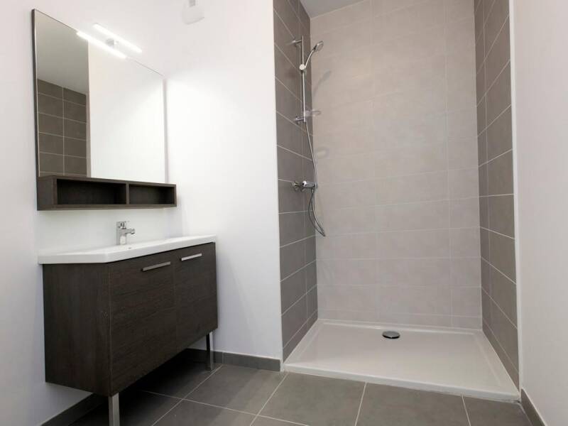 Maison à louer, 59m², LE PUY SAINTE REPARADE