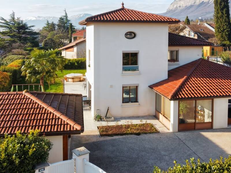 Maison à vendre, 221m², SAINT ISMIER