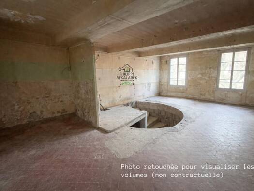 Appartement à vendre 82 500 € 5 pièces 3 chambres 133 m² Étage 2/4 Centre Ville Digne-les-Bains 04000