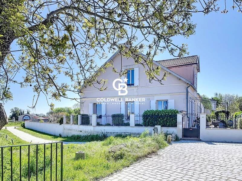 Maison à vendre, 270m², ROCHEFORT