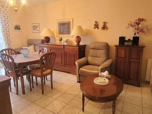 Appartement à vendre 174 000 € 2 pièces 1 chambre 50 m² Étage 1/2 Est Chambly 60230