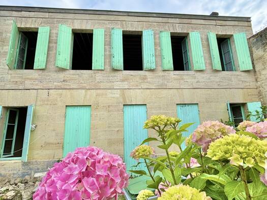 Immeuble à vendre 286 000 € 310 m² Val de Virvée 33240