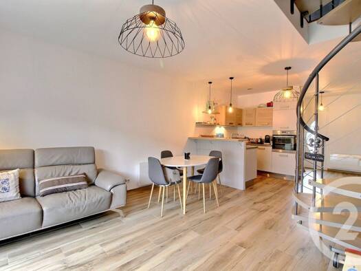 Maison à vendre 349 000 € 3 pièces 2 chambres 73,8 m² 394 m² de terrain Thonon-les-Bains 74200