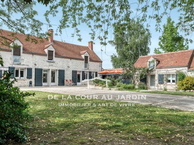Maison à vendre, 200m², SAINT HILAIRE SAINT MESMIN