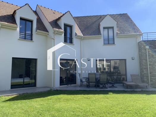 Maison à louer 3 370 € 6 pièces 4 chambres 157,3 m² 855 m² de terrain Orgeval 78630