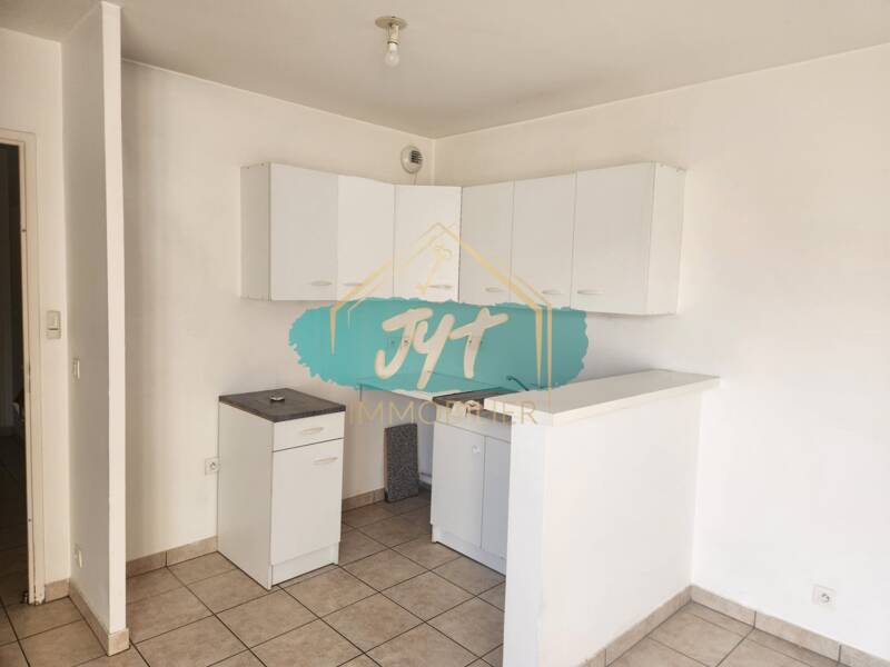 Maison à louer, 40m², LOUVRES