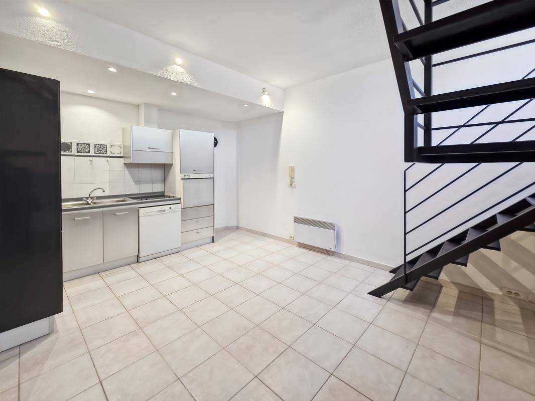 Maison à vendre, 38m², VILLENEUVE LES AVIGNON