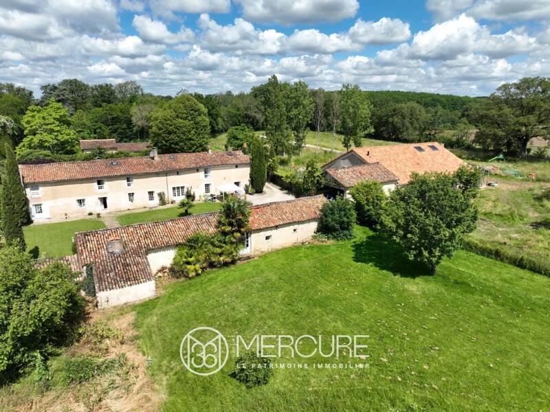 Maison à vendre, 256m², POITIERS