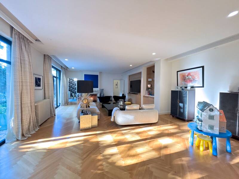 Maison à vendre, 640m², BORDEAUX