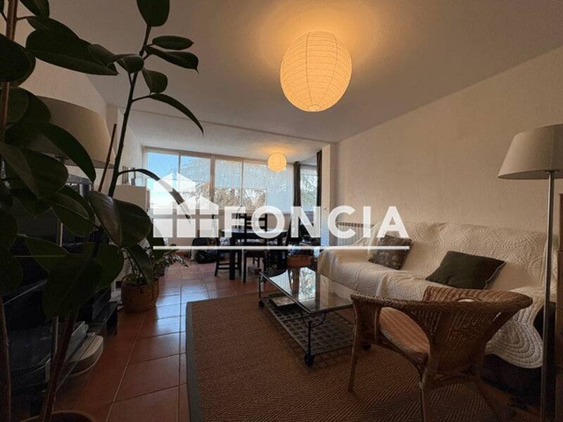 Maison à louer, 75m², HYERES