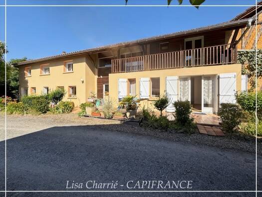 Maison à vendre 269 000 € 14 pièces 13 chambres 310 m² 3 007 m² de terrain Panjas 32110