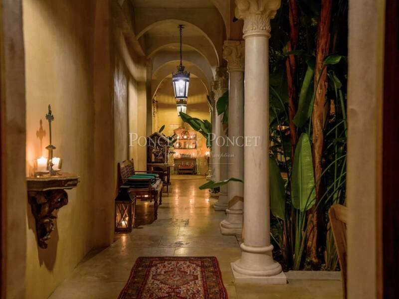 Maison à vendre, 1850m², NIMES