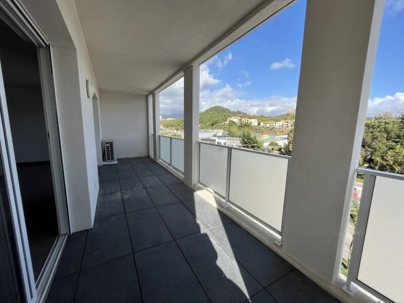 Maison à louer, 68m², AJACCIO