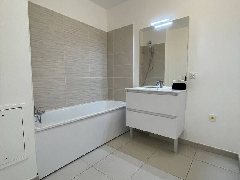 Maison à louer, 45m², SAINT LEU LA FORET