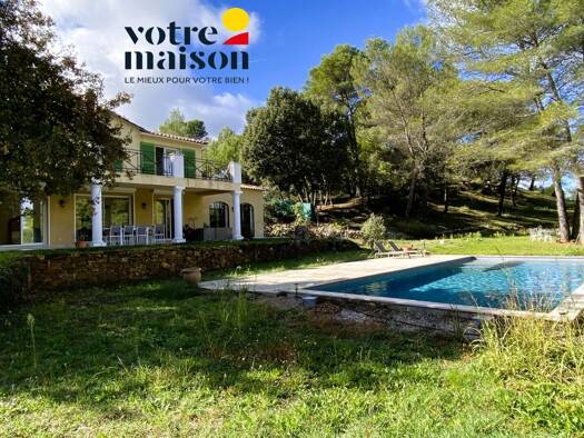 Villa à vendre 890 000 € 6 pièces 5 chambres 234 m² 4 834 m² de terrain Jouques 13490
