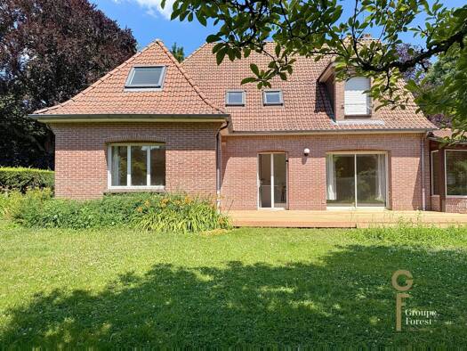 Maison à louer 3 980 € 6 pièces 5 chambres 163,1 m² Marcq-en-Barœul 59700