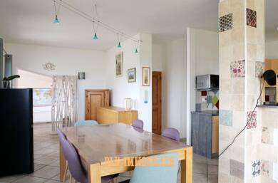 Maison à vendre 399 000 € 10 pièces 6 chambres 224 m² 593 m² de terrain Sainte-Tulle 04220