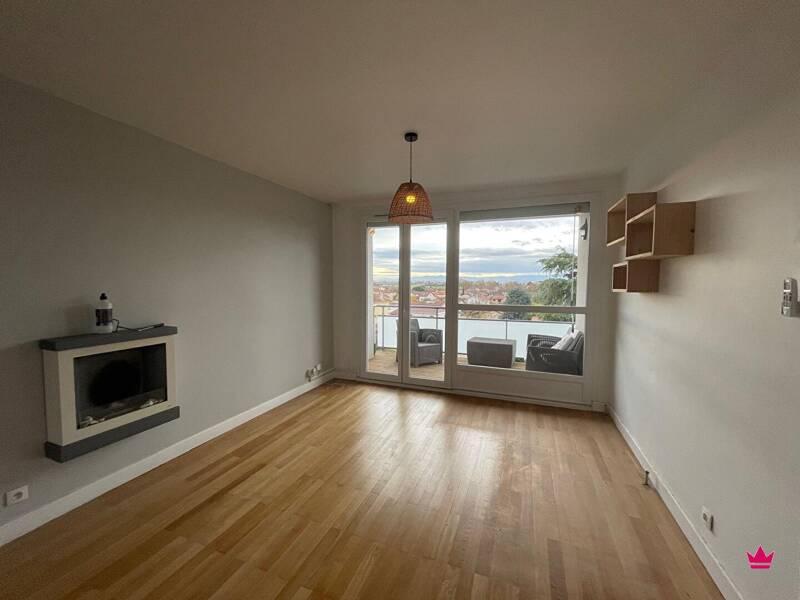 Maison à louer, 66m², DECINES CHARPIEU