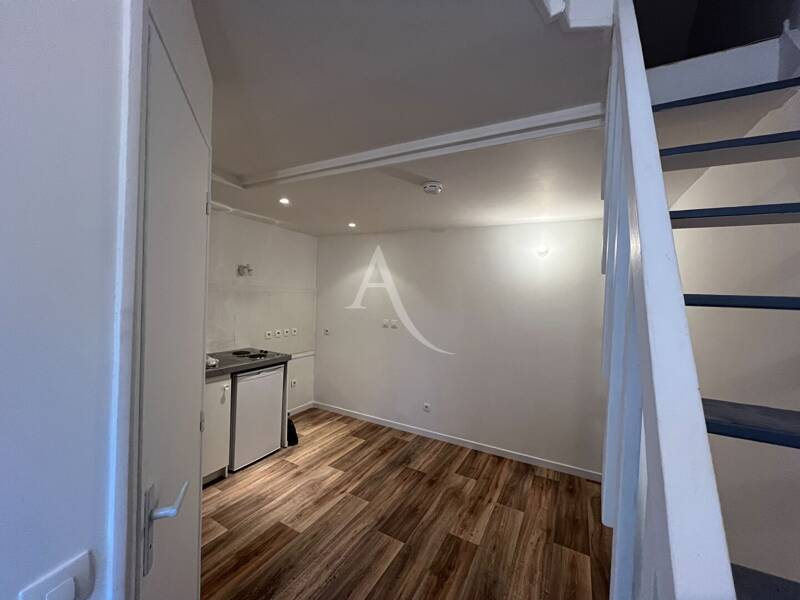 Maison à louer, 11m², LA QUEUE EN BRIE