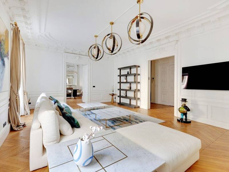 Maison à louer, 210m², PARIS 8E