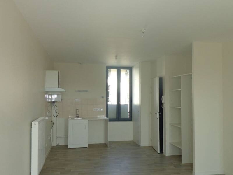 Maison à louer, 58m², ARPAJON SUR CERE