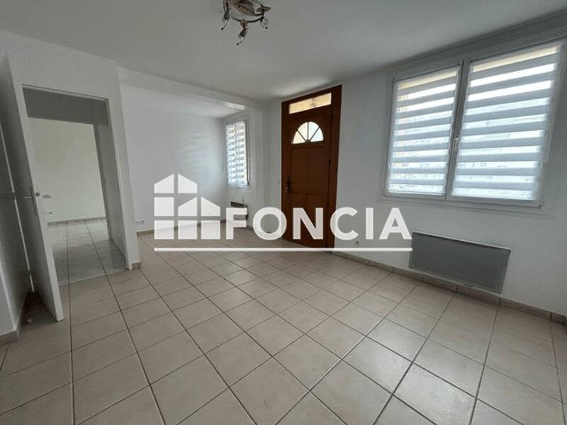 Maison à louer, 39m², CHARNY