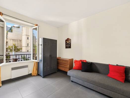 Appartement à vendre 145 000 € 1 pièce 14,5 m² Étage 2/6 Grandes Carrières-Clichy Paris 18ème arrondissement 75018