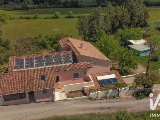 Maison de plain-pied à vendre 469 000 € 11 pièces 5 chambres 147 m² 2 950 m² de terrain Rochegude 30430