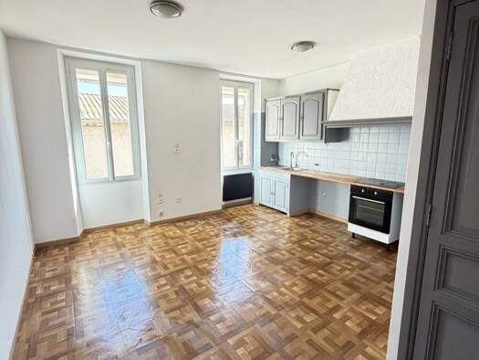 Appartement à louer 620 € 2 pièces 1 chambre 35,2 m² Étage 2/2 Saint Henri Marseille 16ème arrondissement 13016