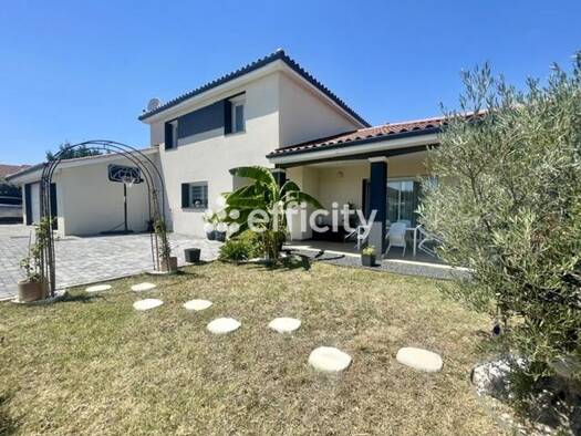 Pavillon à vendre 410 000 € 5 pièces 4 chambres 167 m² 700 m² de terrain Ouest Saint-Maurice-l'Exil 38550