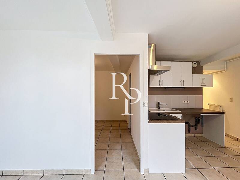 Maison à louer, 34m², CRAPONNE