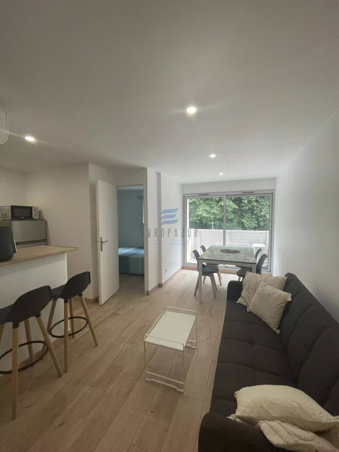 Maison à louer, 30m², CAGNES SUR MER