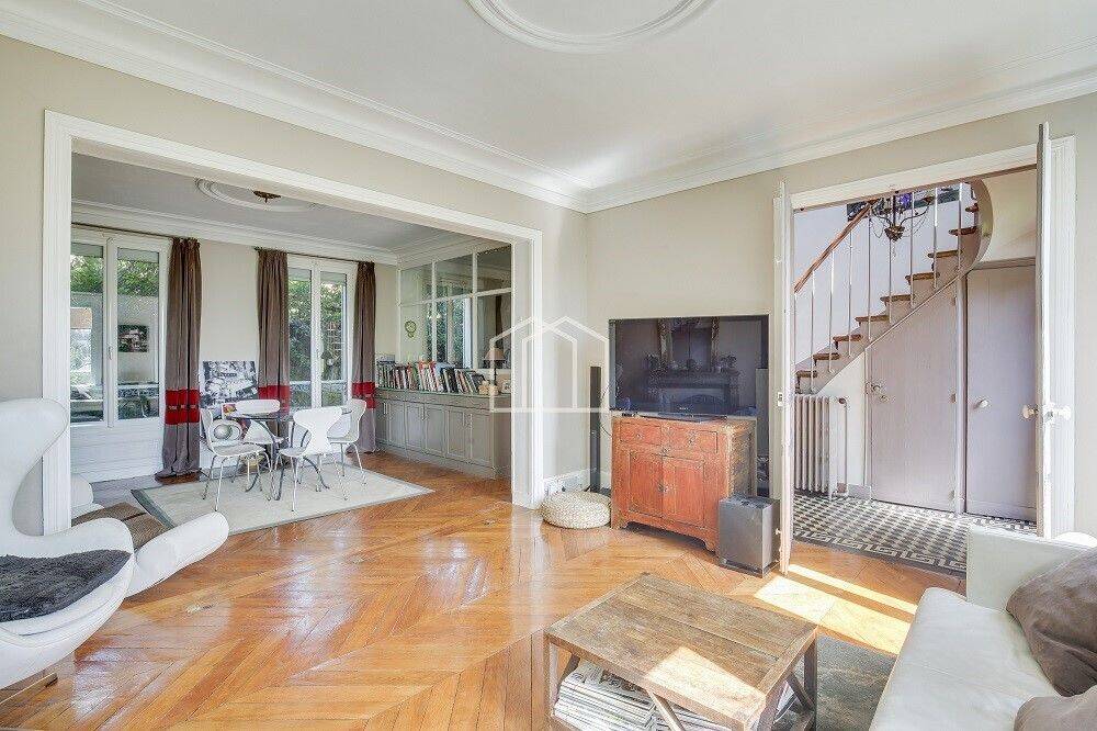 Maison à vendre, 200m², SURESNES