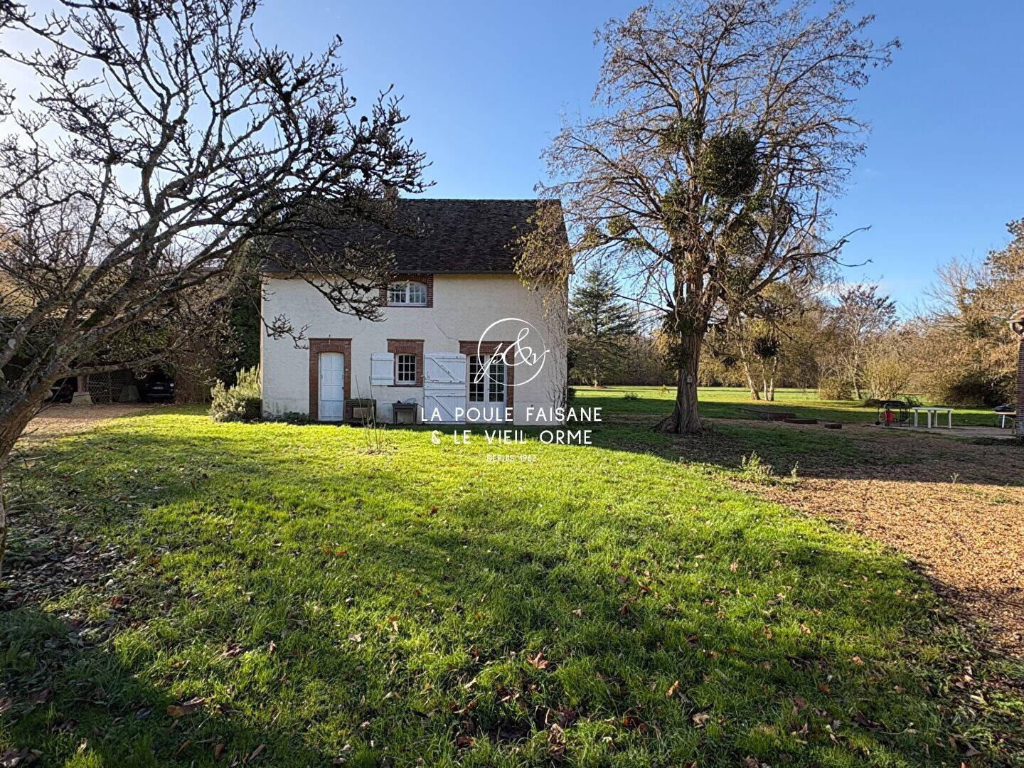 Maison à vendre, 400m², HOUDAN