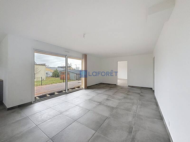 Maison à louer, 122m², SAINT GEORGES DES GROSEILLERS