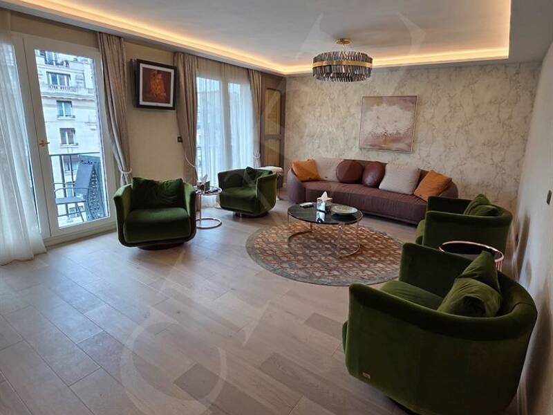 Maison à louer, 92m², PARIS 8E