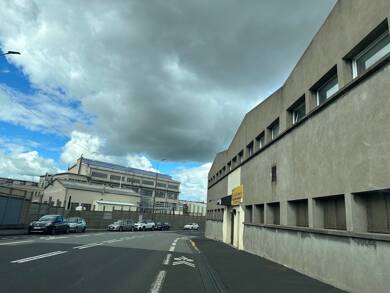 Immeuble à vendre 1 350 000 € 1 564 m² Clermont Ferrand 63100