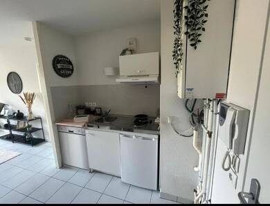 Appartement à louer 830 € 2 pièces 1 chambre Pessac 33600
