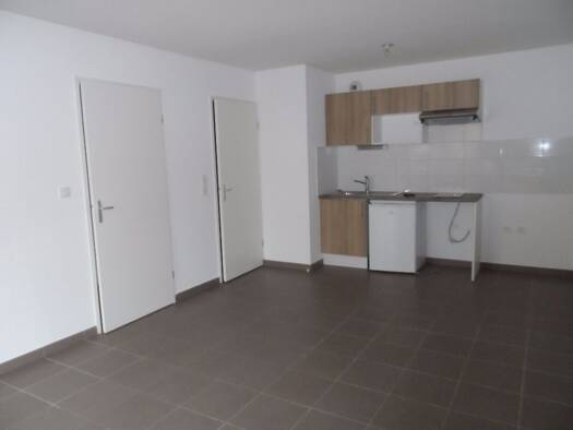 Appartement à louer 572 € 2 pièces 1 chambre 41,3 m² RDC Fanjeau Tournefeuille 31170