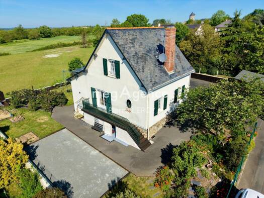Maison à vendre 339 000 € 7 pièces 6 chambres 114 m² 789 m² de terrain La Possonnière 49170