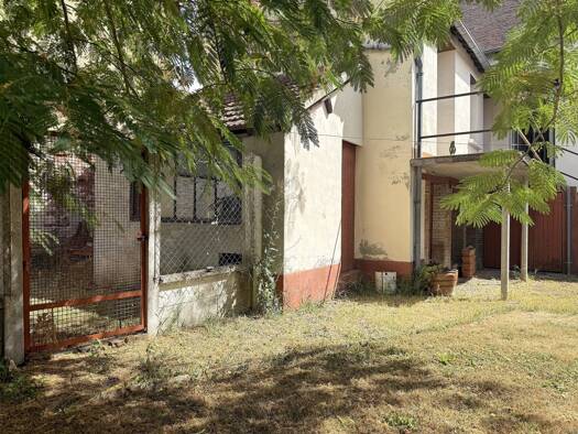 Maison à vendre 149 500 € 4 pièces 3 chambres 108,48 m² 605 m² de terrain Saint-Rémy-sur-Avre 28380