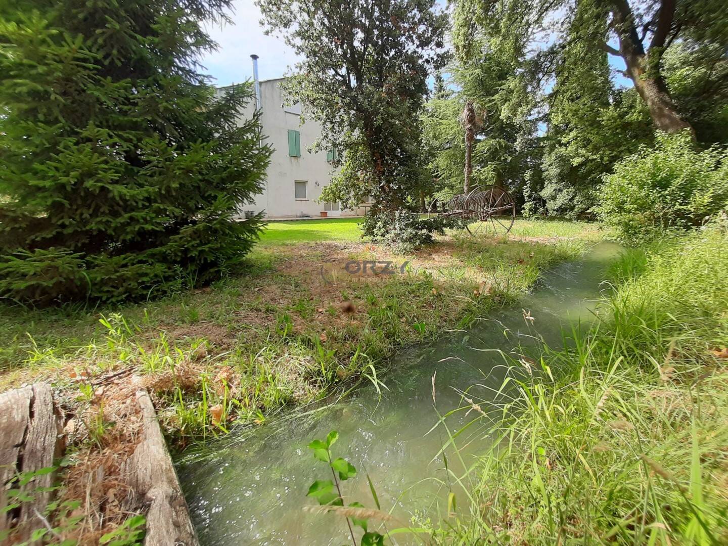 Maison à vendre, 270m², MOURIES