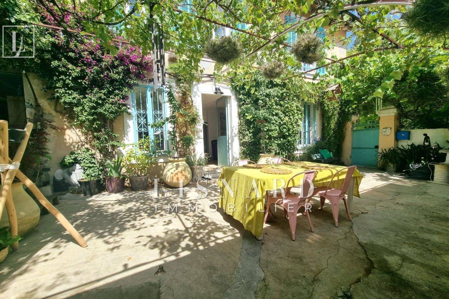 Maison à vendre, 150m², VALLAURIS