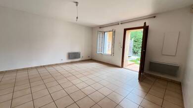 Appartement à louer 520 € 2 pièces 1 chambre 40 m² RDC Vieux Village Pibrac 31820