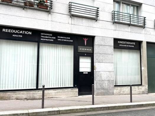Local d'activités à vendre 880 000 € 86 m² d'espace de stockage Manin-Jaurès Paris 19ème 75019