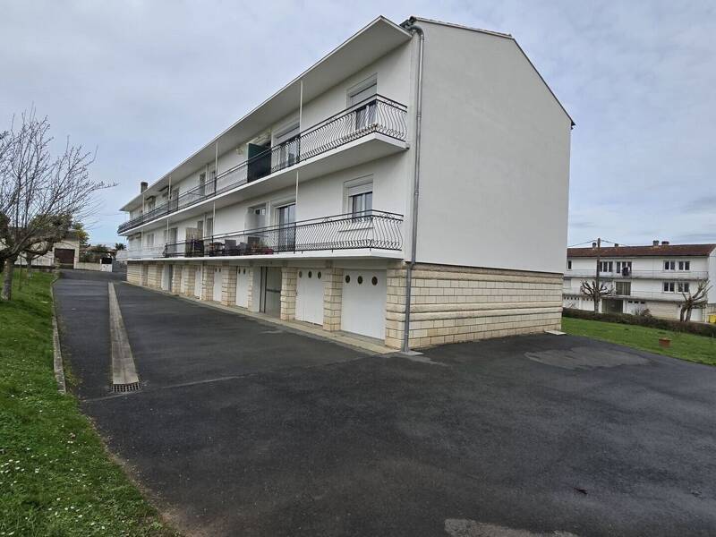 Maison à vendre, 74m², SAINTES