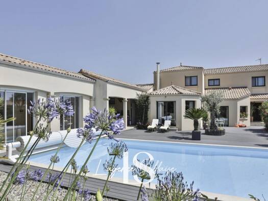 Villa à vendre 1 149 500 € 7 pièces 5 chambres 202 m² 1 405 m² de terrain Les Sables-d'Olonne 85180